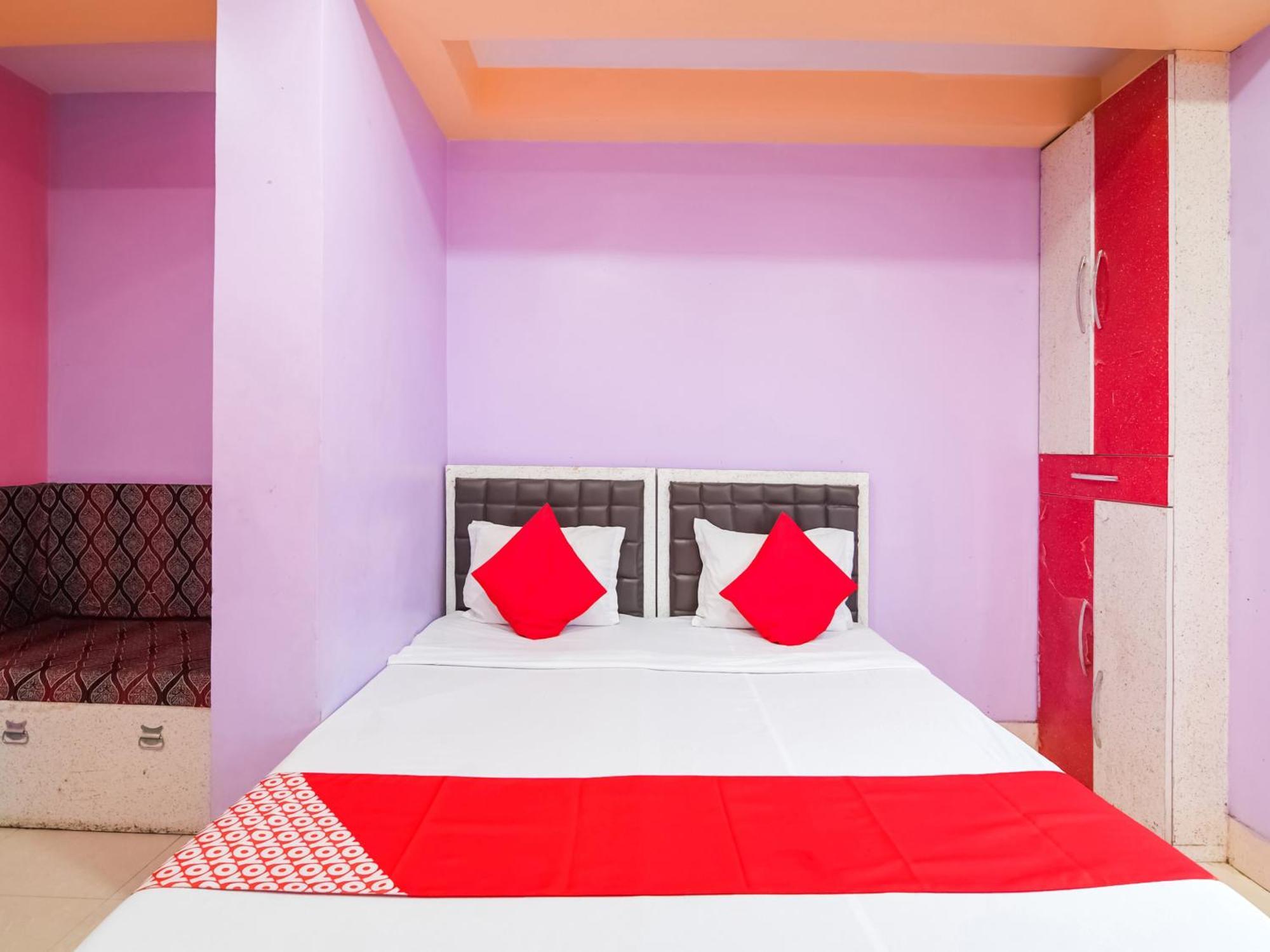 Oyo Flagship Hotel Red Velvet Hugli-Chinsurah Екстер'єр фото