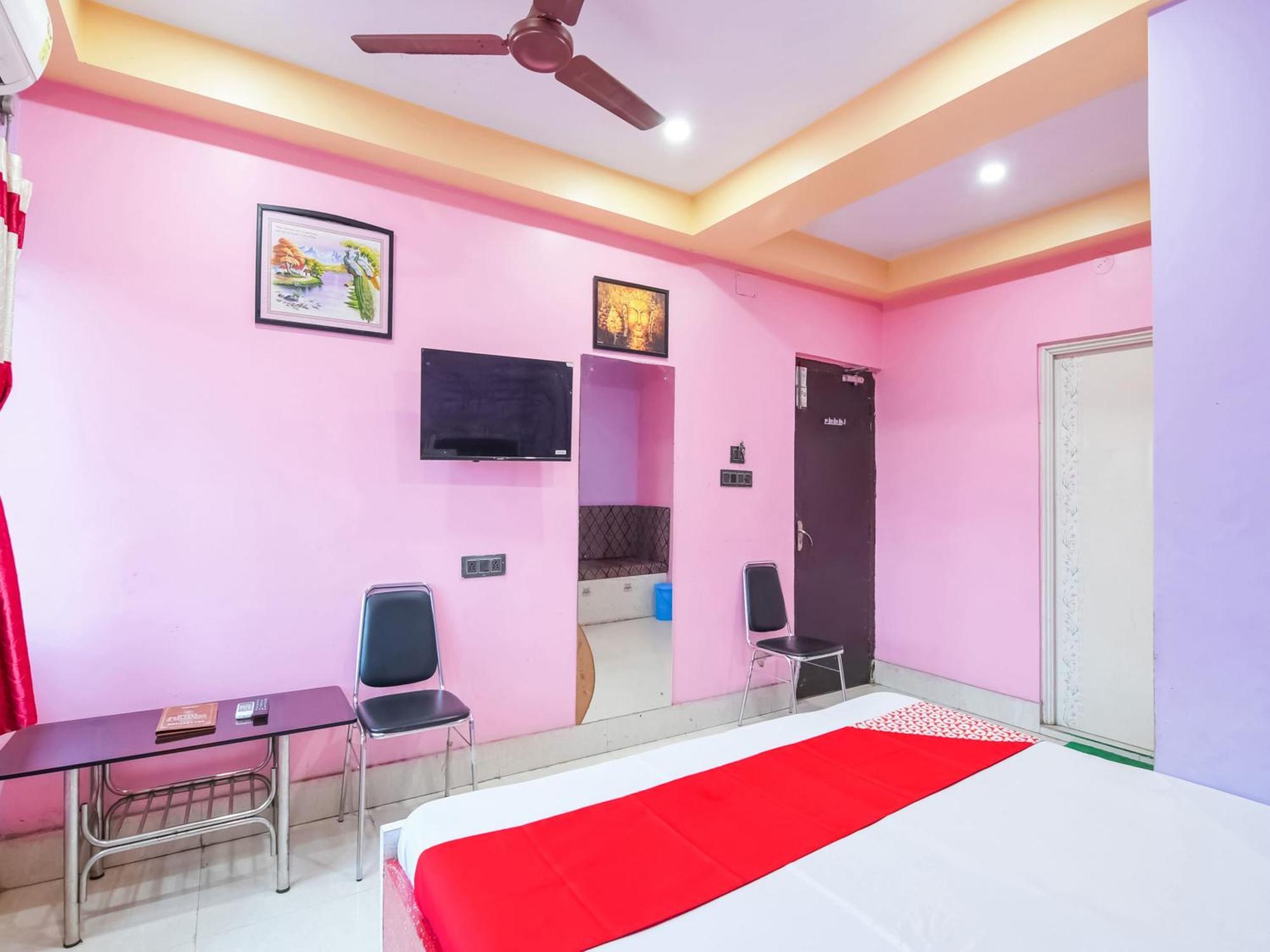 Oyo Flagship Hotel Red Velvet Hugli-Chinsurah Екстер'єр фото